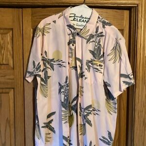 Men’s patterned casual shirt.  Billabong.  Size large tropical print